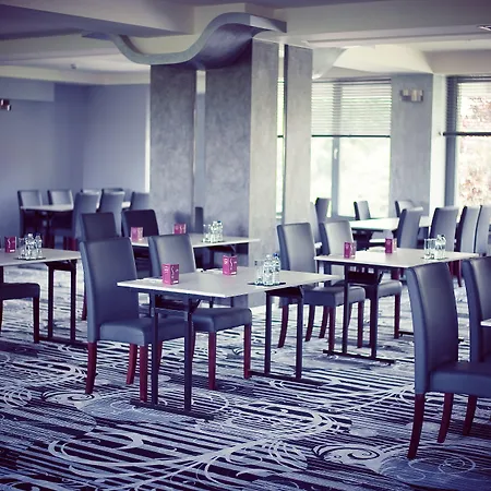 Slask Hotell 3*