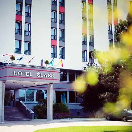 Hotel Slask 3*